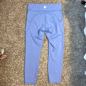 Lululemon legging size 10 Used like new, high rise, light purple color